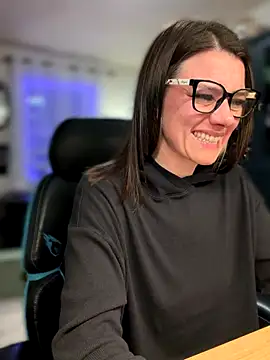 LadyLena1's cam snapshot