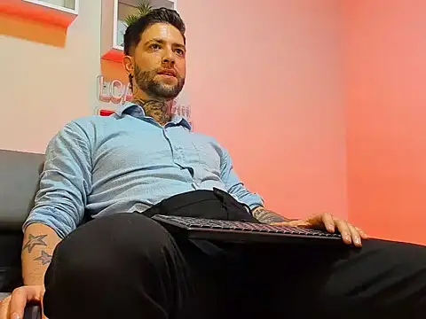 Supreme_Alpha's cam snapshot