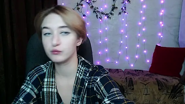 Lust4Money live sex cam