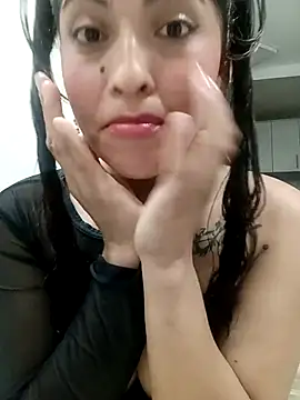 Fox_Roxxan's cam snapshot