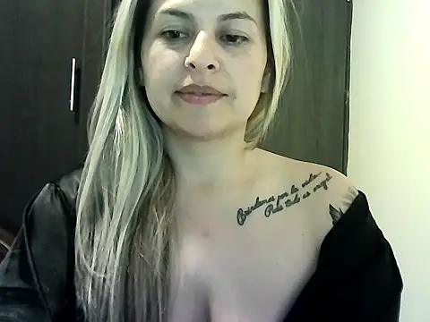 Valery__Rouse_'s cam snapshot