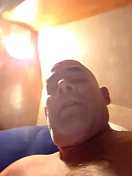 DeeBestEver's cam snapshot