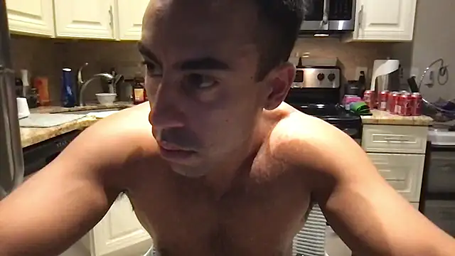 BigGuyMuscle's cam snapshot