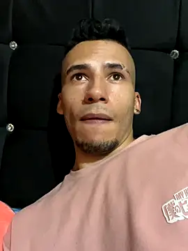 wiland_hot23's cam snapshot