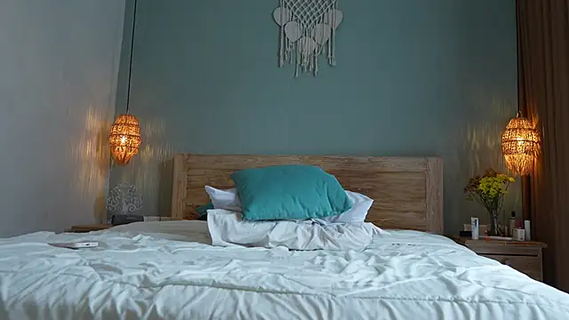 Sarah_Pink's cam snapshot