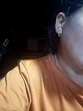 MinaYangon502's cam snapshot