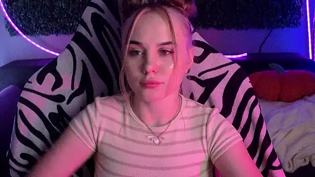 Dyna_bae's cam snapshot