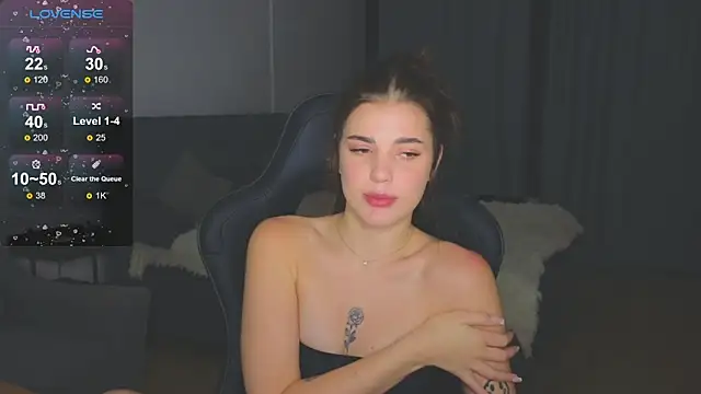 adrianawow1's cam snapshot