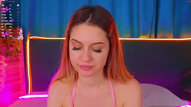 AlinaWalters's cam snapshot