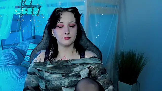 AsheLucker's cam snapshot