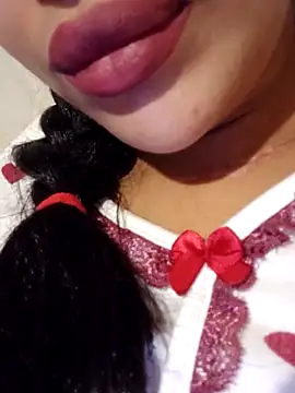 Sexlove1xo's cam snapshot