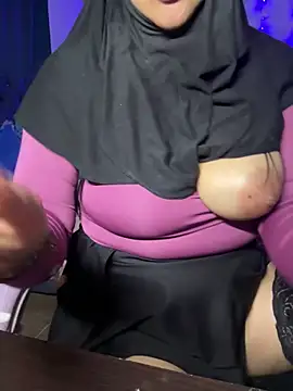 Jameela's cam snapshot