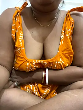 Miss-khwahish's cam snapshot