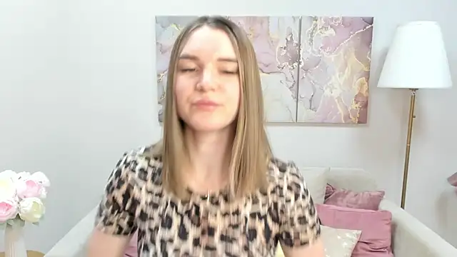 AriaAmaren's cam snapshot