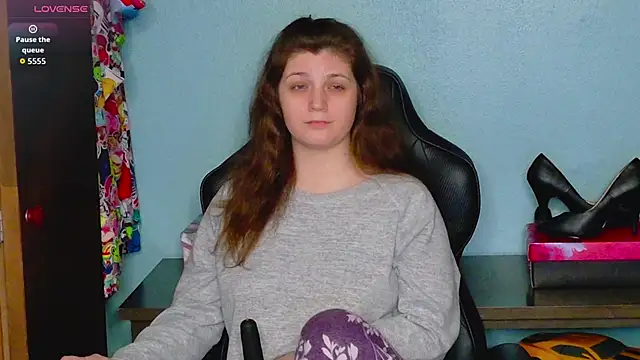 TreeJeanne's cam snapshot