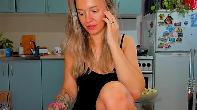 foxy_blond's cam snapshot