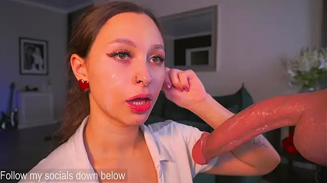 karolineneuer_'s cam snapshot