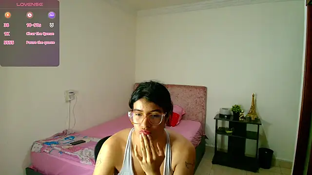 Kassandra_0304's cam snapshot