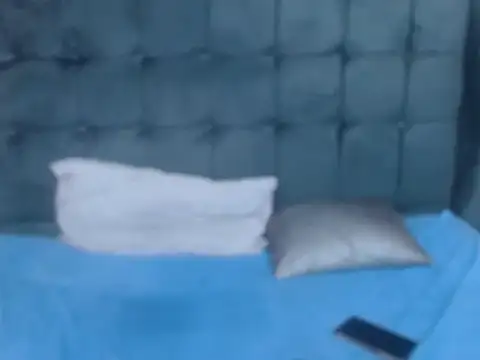 CaramelBootty's cam snapshot