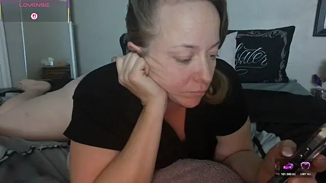 julimonroe's cam snapshot