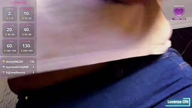 Alaia_Gutierrez's cam snapshot