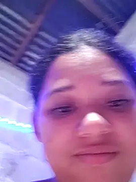 Violethroos's cam snapshot