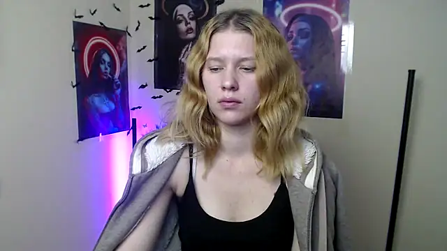 StellaCRL's cam snapshot