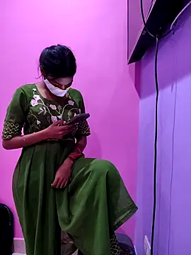 Student12th's cam snapshot