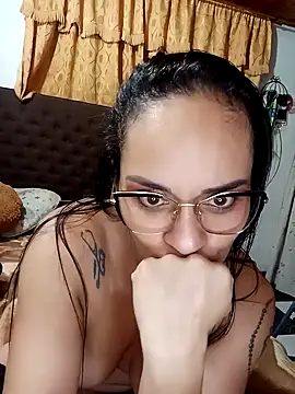 QueenBDSM's cam snapshot