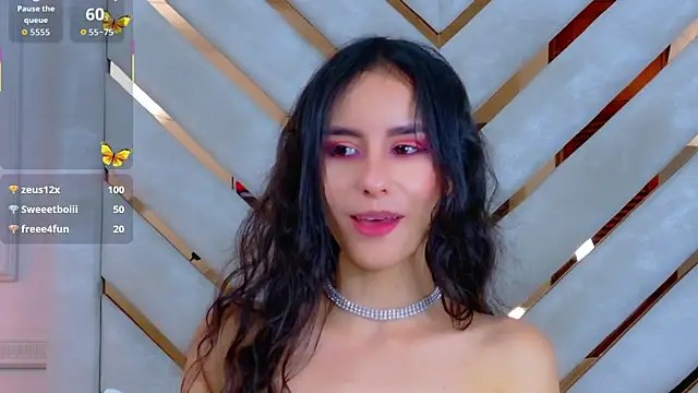 Sarah-Grace's cam snapshot