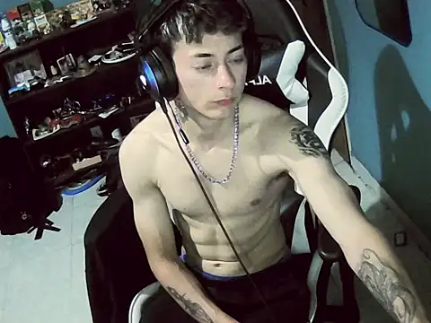 Jughead_16's cam snapshot