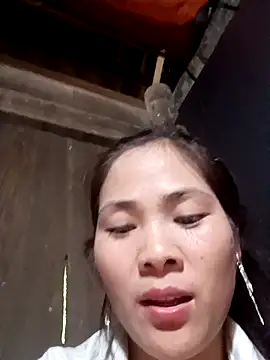 Lyssa-a's cam snapshot