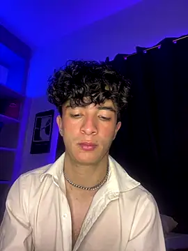 lion_cherry21's cam snapshot