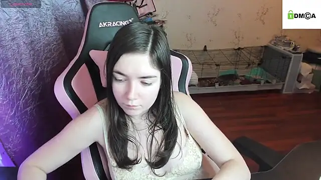 Crazy_forest_fairy's cam snapshot