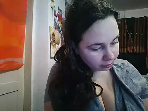 Cora_Maro's cam snapshot