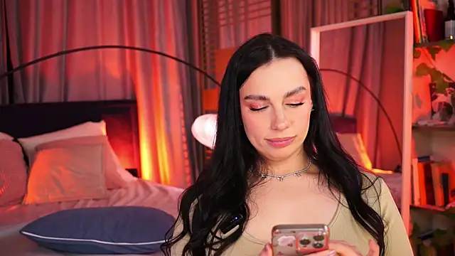 LunaNight's cam snapshot