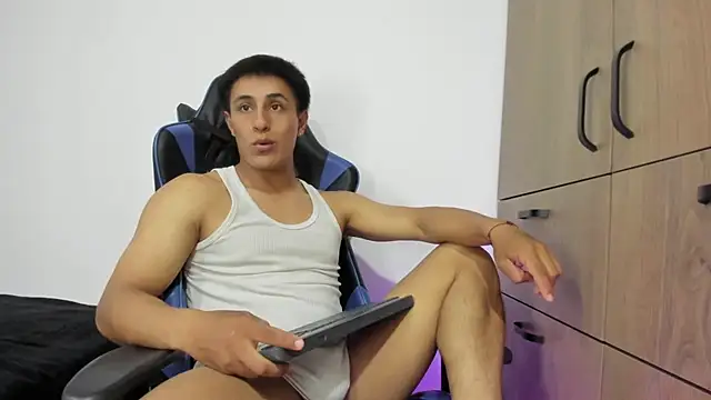 dorman_boy's cam snapshot