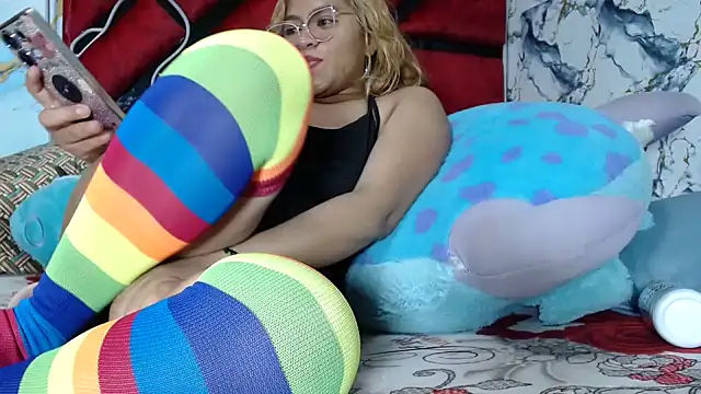 hot_lady19's cam snapshot