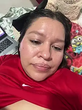 Lovelipsbig's cam snapshot