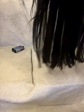 SECRETBELLAUK's cam snapshot