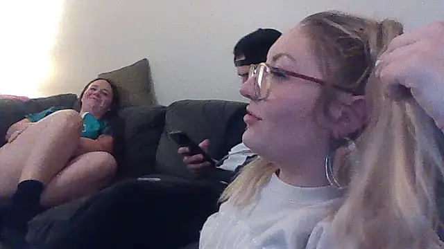 assstrogirl's cam snapshot