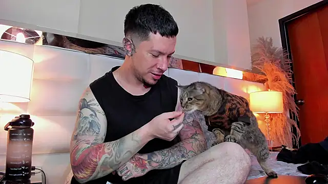 Adam_tatto live sex cam