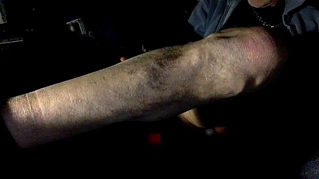 eddieeatsass live sex cam