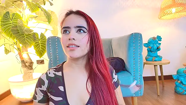 Khloe_Johnson18's cam snapshot