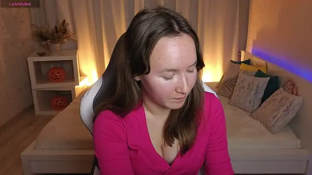 Little_doll_meow's cam snapshot