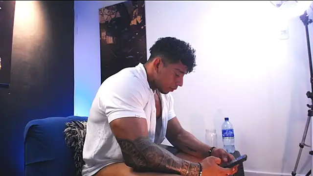 bradley_smith live sex cam