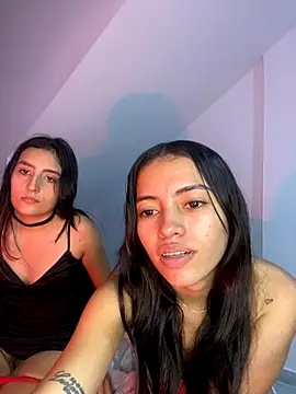 Lily__18's cam snapshot