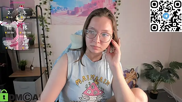 Nuura_Moore's cam snapshot