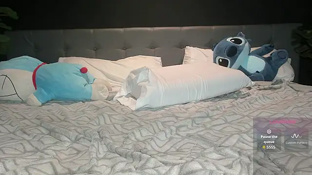 angelacuutie's cam snapshot