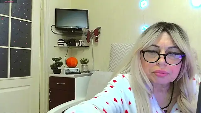 SusieNoreen's cam snapshot